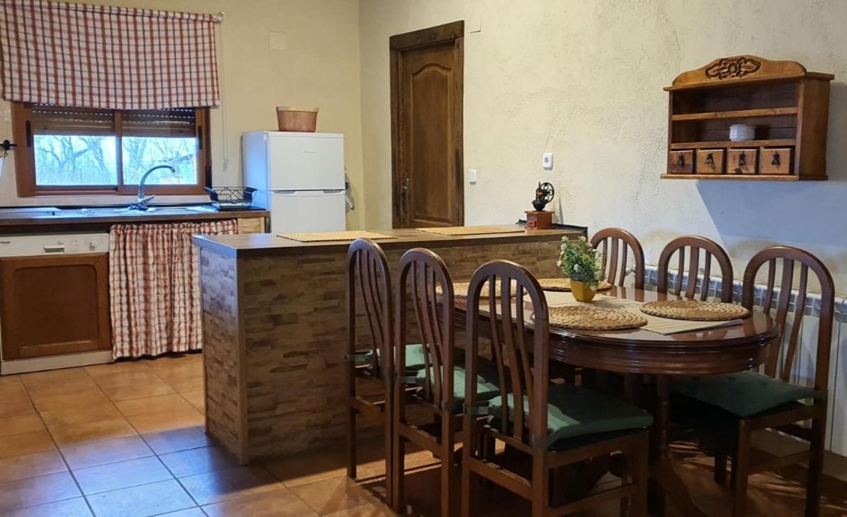 Casa Rural Las Traviesas Candeleda Kültér fotó