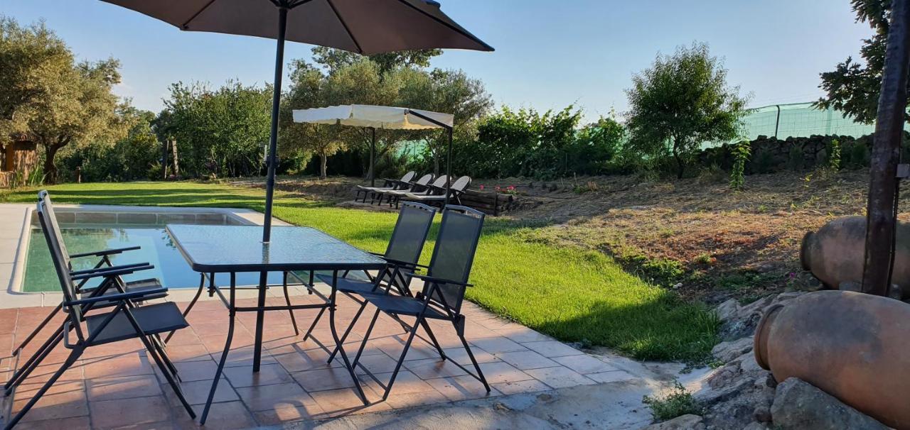 Casa Rural Las Traviesas Candeleda Kültér fotó